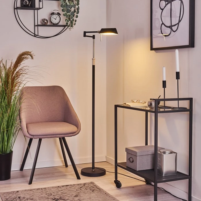 Hofstein Norrlida Stehleuchte LED Chrom, Schwarz, 1-flammig 1 Hofstein Norrlida Stehleuchte LED Chrom, Schwarz, 1-flammig