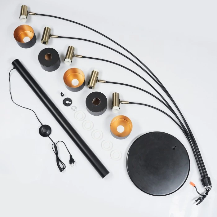 Hofstein Pretoria Stehleuchte Schwarz, Altmessing, 5-flammig 5 Hofstein Pretoria Stehleuchte Schwarz, Altmessing, 5-flammig – Bild 5